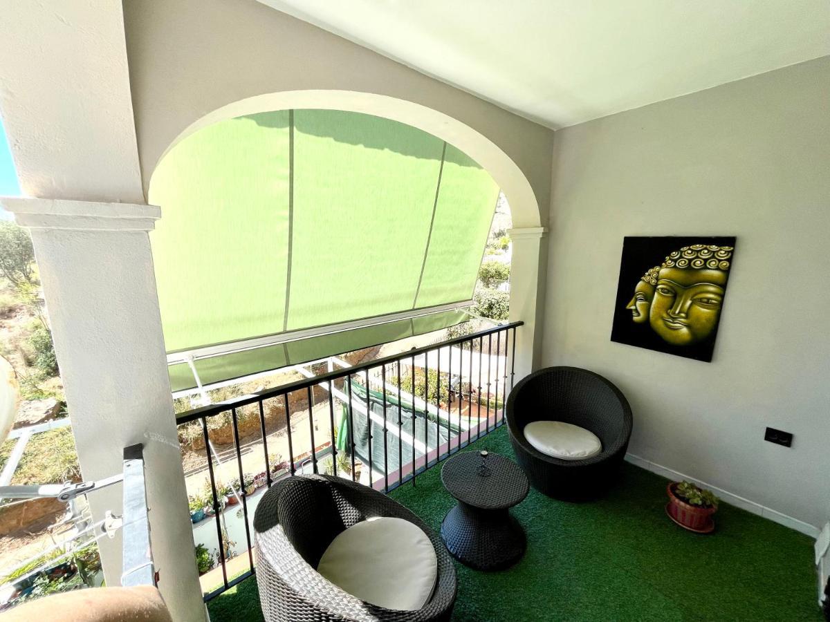 Cozy Studio In Benajarafe With Chimney Luaran gambar